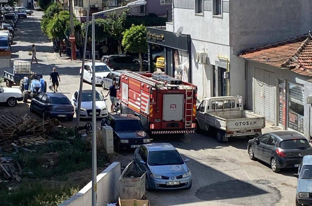 İzmir'de Tartışmalı Kaza: İtfaiye Aracı Otomobile Çarptı