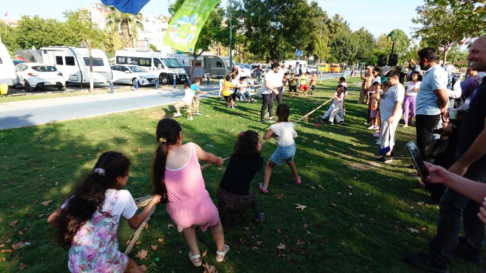 BAYRAKLI’DA RENKLİ SOKAK ŞENLİĞİ 28 EYLÜL’DE BAŞLIYOR