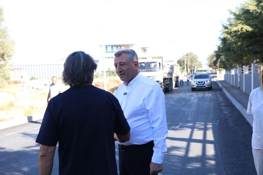 GÜZELBAHÇE NAMIK ELAL CADDESİ ASFALTA KAVUŞTU