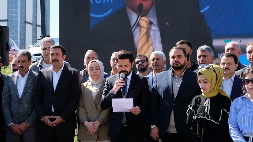 AK Parti Bingöl’den İsrail’e Sert Tepki: “İnsanlık Suçu İşleniyor”