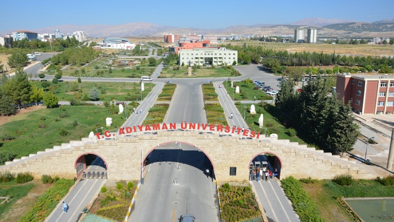 Adıyaman Üniversitesi'nin Yurt Dışı Türk Çocuklarına Eğitim Projesine MEB'den Onay