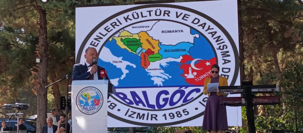 İzmir Balkan Göçmenleri Derneği, Şenlikte Birlik ve Mücadele Mesajı Verdi