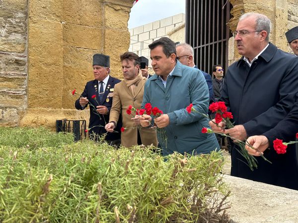 SEDDÜLBAHİR'DE ANMA TÖRENİ: ÇANAKKALE'NİN İLK ŞEHİTLERİNE SAYGI