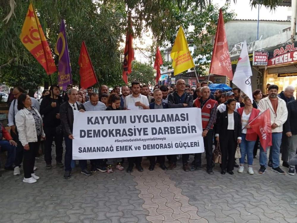 SAMANDAĞ'DA DEMOKRASİ İÇİN BİRLİK: KAYYUMLARA TEPKİ GÖSTERMEK İÇİN BİR ARAYA GELDİLER