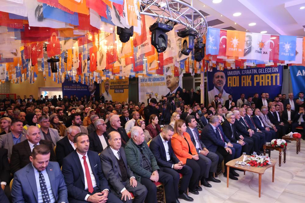 AK PARTİ DEFNE 4. OLAĞAN KONGRESİ’NDE BİRLİK MESAJLARI