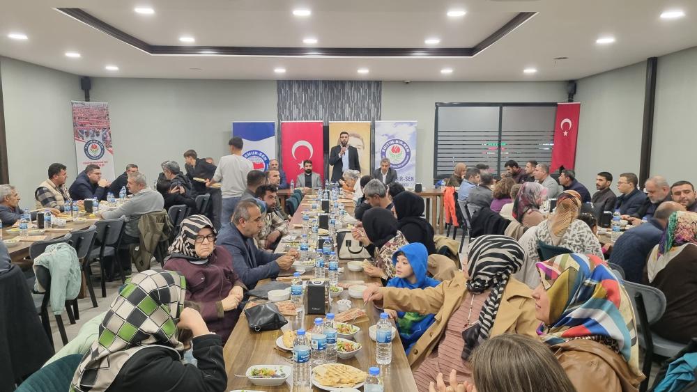 Engellilerin anayasal hakları insanlık onuruna yakışır şekilde düzenlenmedir