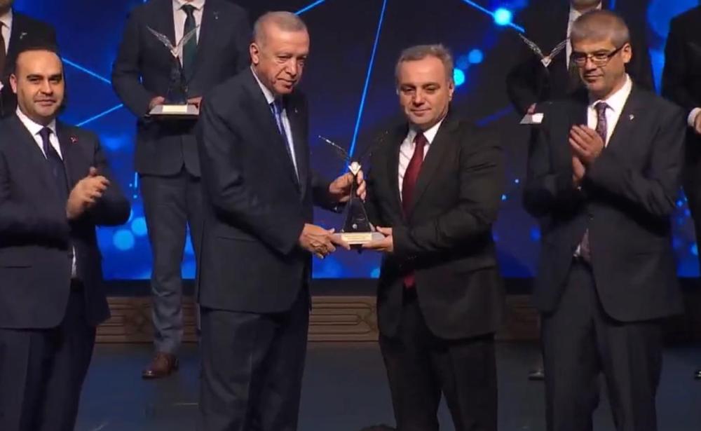 CUMHURBAŞKANLIĞI HİMAYELERİNDE TÜBA VE TÜBİTAK 2024 BİLİM ÖDÜLLERİ SAHİPLERİNİ BULDU
