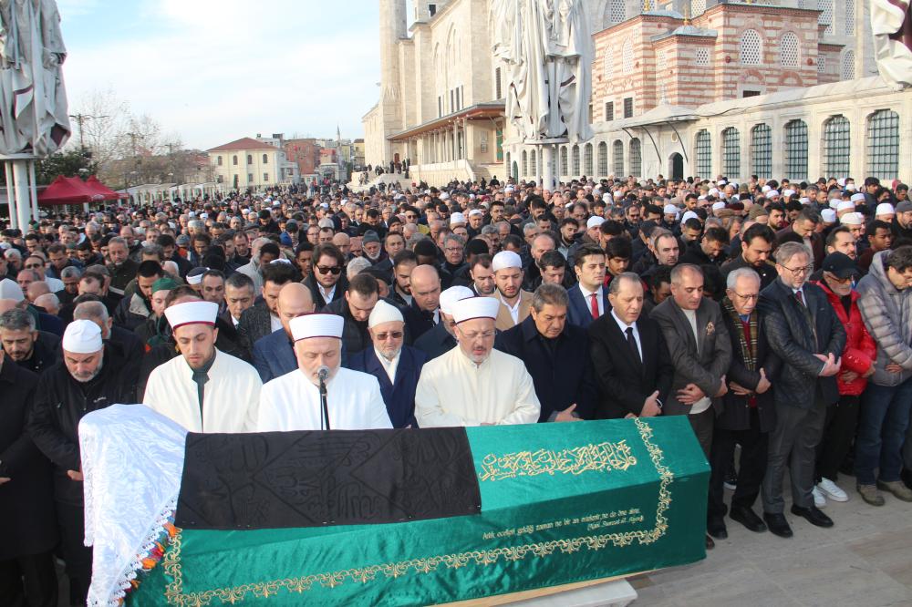 Emekli Öğretim Üyesi Meriç Ökten Dualarla Son Yolculuğuna Uğurlandı