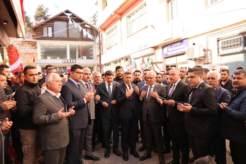 Ülkü Ocakları’ndan Pozantı’da Yeni Adım: Hizmet Binası Açıldı