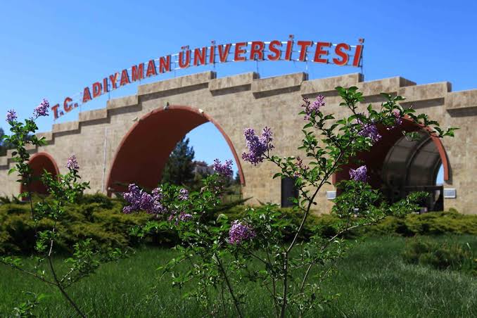 ADIYAMAN ÜNİVERSİTESİ’NİN DEPREM SONRASI ANNELİK ARAŞTIRMASINA TÜBİTAK DESTEĞİ