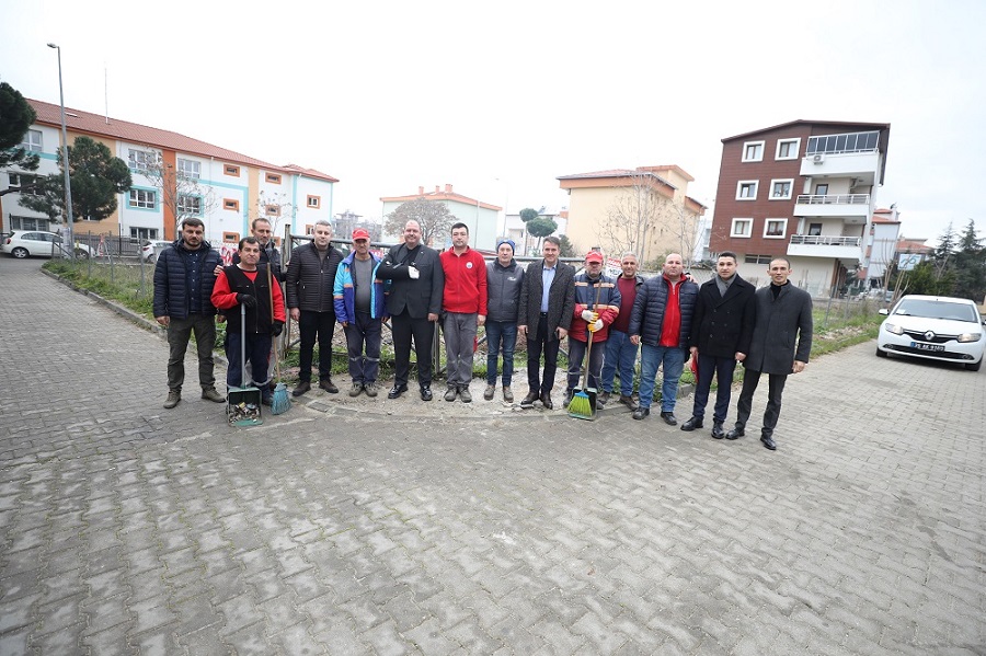 Başkan İlkay Çiçek, Menderes’teki Çalışmaları Denetledi