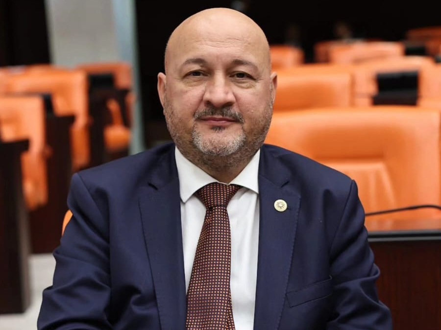 AK PARTİ’Lİ RESUL KURT: 
