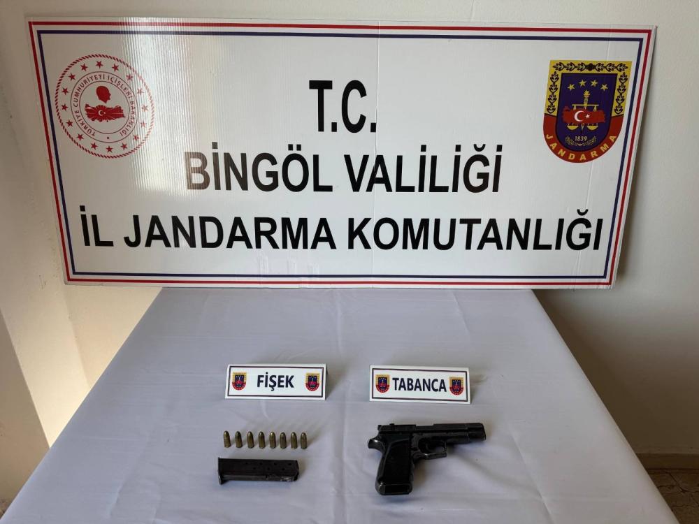 BİNGÖL’DE UYUŞTURUCU VE SİLAH OPERASYONU: 2 ŞÜPHELİ YAKALANDI