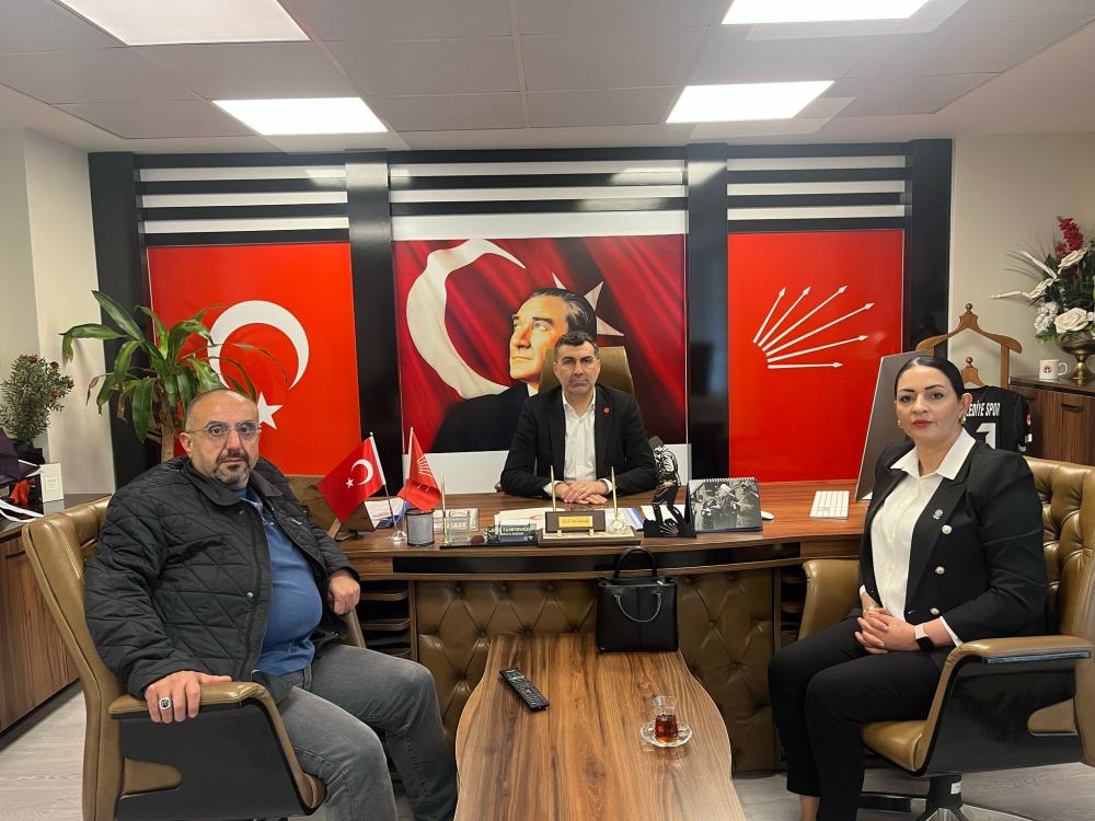 MEMLEKET PARTİSİ’NDEN İMAMOĞLU’NA DESTEK: “MEYDANLARI BIRAKMAYACAĞIZ!”