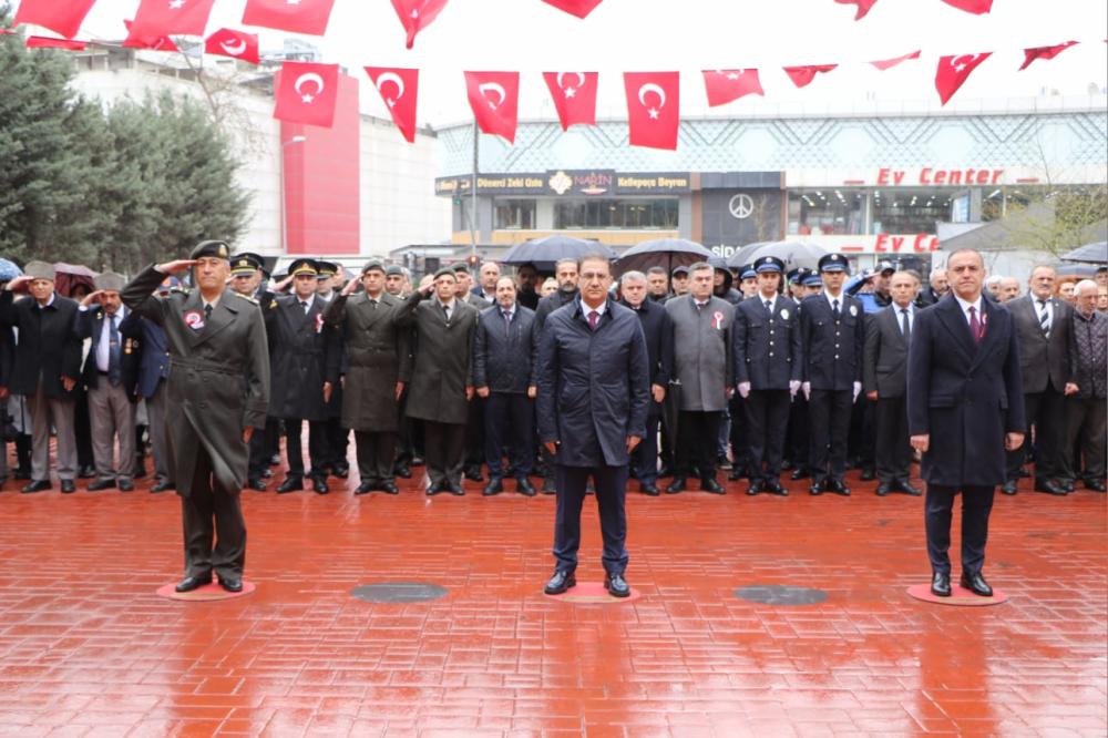 SANCAKTEPE’DE 18 MART ŞEHİTLERİ ANMA GÜNÜ COŞKUYLA KUTLANDI