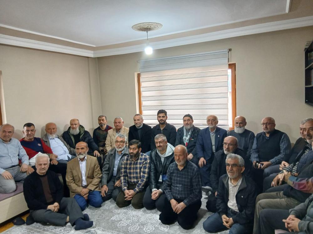 MAZLUMDER’DEN 32 YIL CEZAEVİNDE KALAN SİVAS MAHKUMLARINA BAYRAM ZİYARETİ