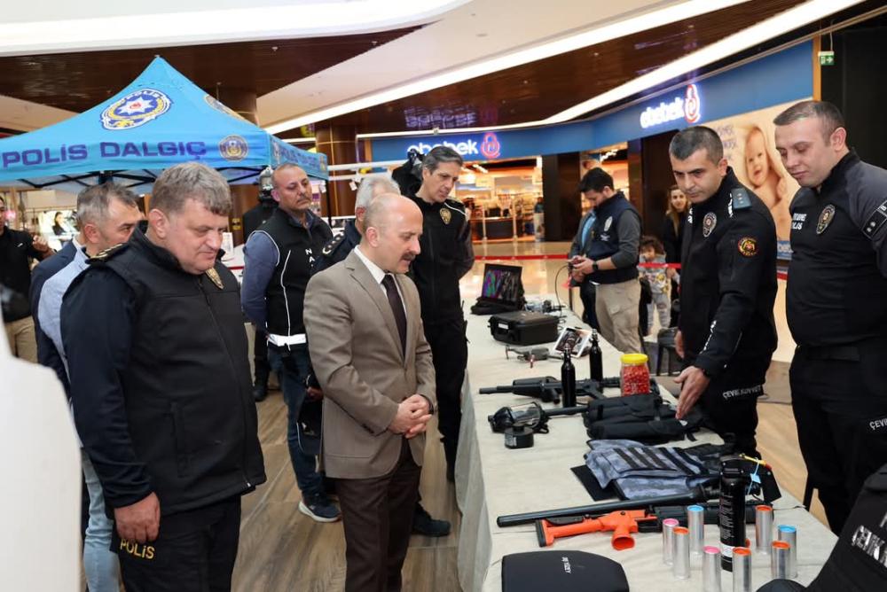 POLİS TEŞKİLATI’NIN 180. YILINA ÖZEL SERGİ PARK AVM’DE AÇILDI