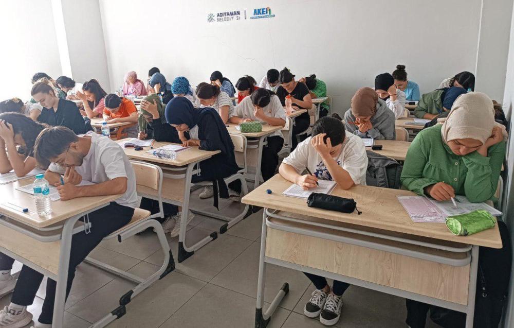 ADIYAMAN BELEDİYESİ'NDEN YKS ADAYLARINA DENEME SINAVI DESTEĞİ