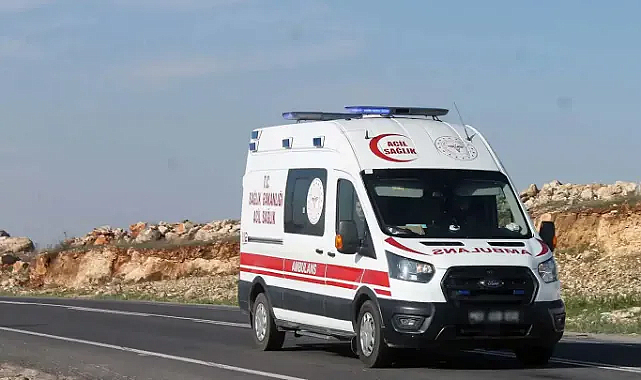 Şanlıurfa'da Feci Kaza! Kamyonet Devrildi