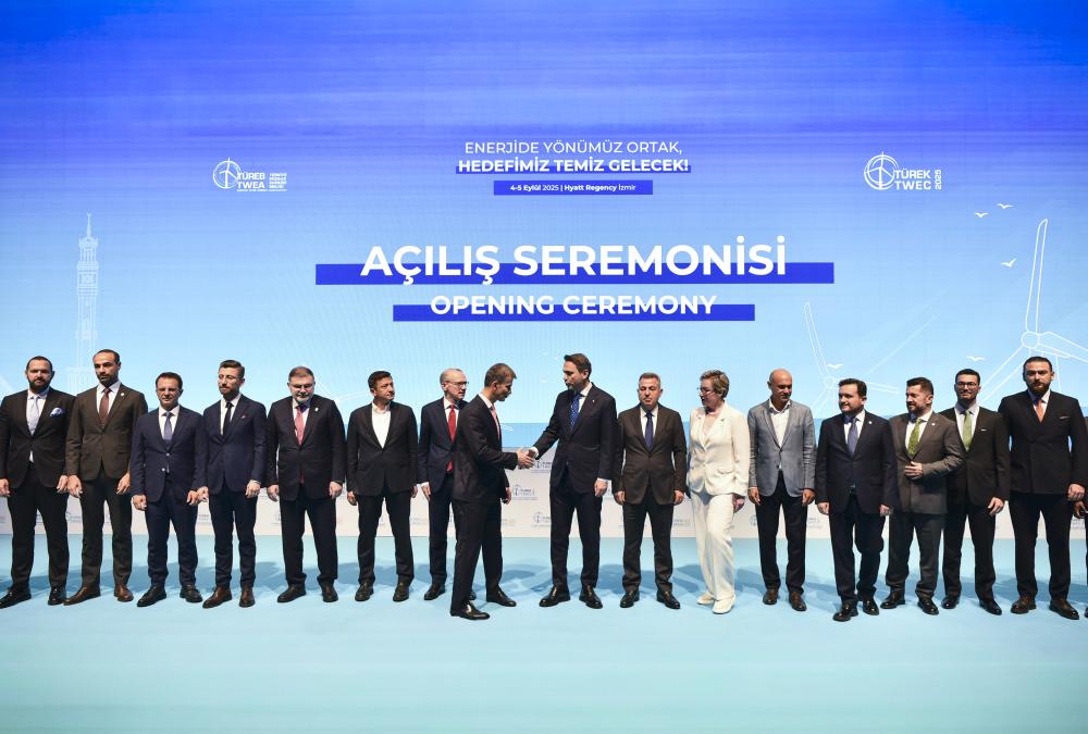 RÜZGAR ENERJİSİ SEKTÖRÜ İZMİR’DE BULUŞTU