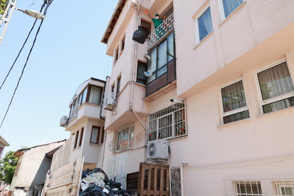 Osmangazi’de Çöp Ev Sorununa Anında Müdahale