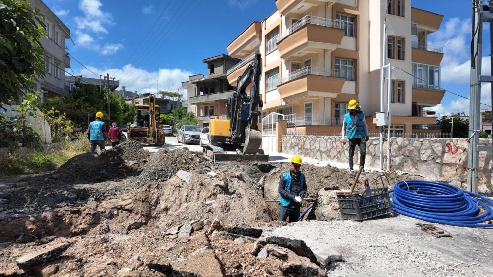 DEFNE’DE ALTYAPI ÇALIŞMALARI DEVAM EDİYOR