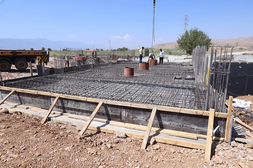 GÖLBAŞI İÇME SUYU PROJESİ'NDE ÇALIŞMALAR İLERLİYOR